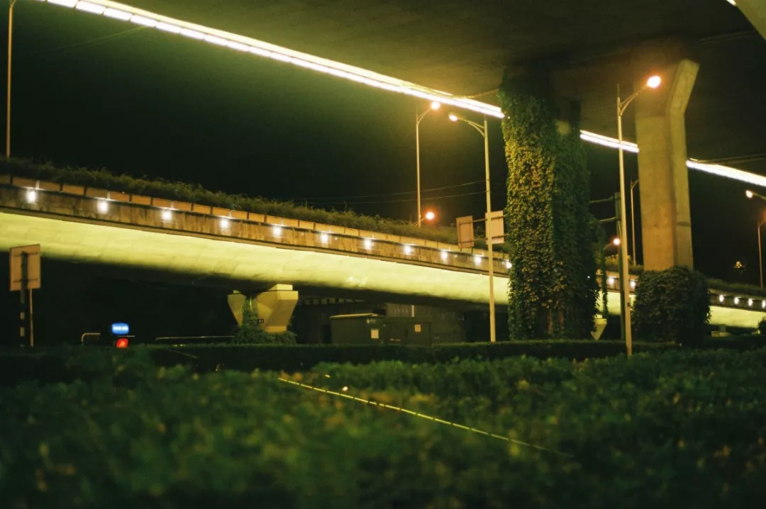 2005年的南京街头真实影像,记忆中的南京照片