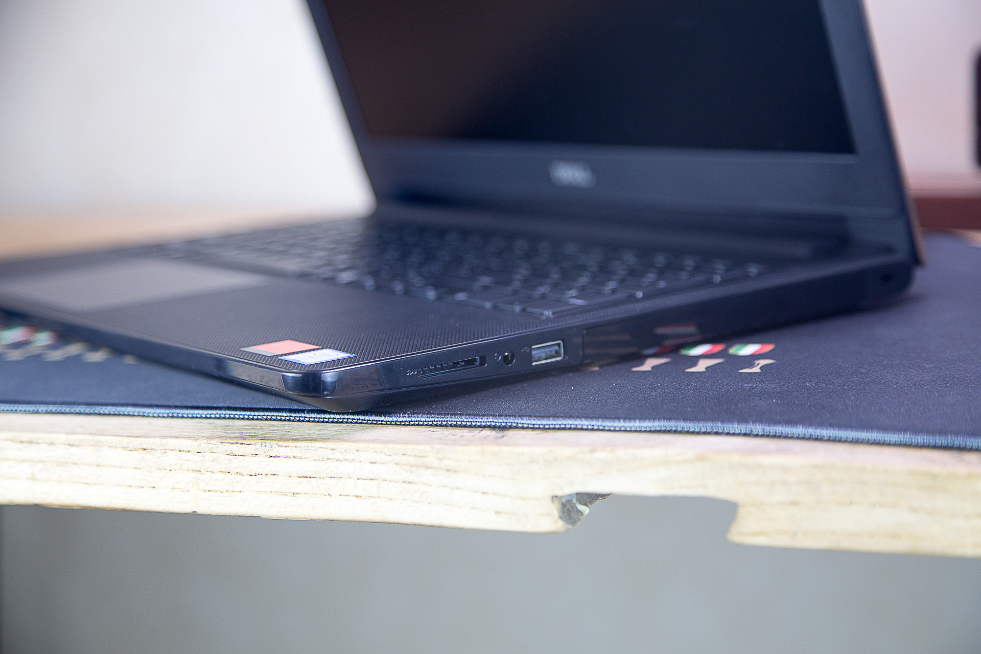 鎴村皵vostro鎴愬氨157570娴嬭瘎,鎴村皵vostro鎴愬氨15濡備綍