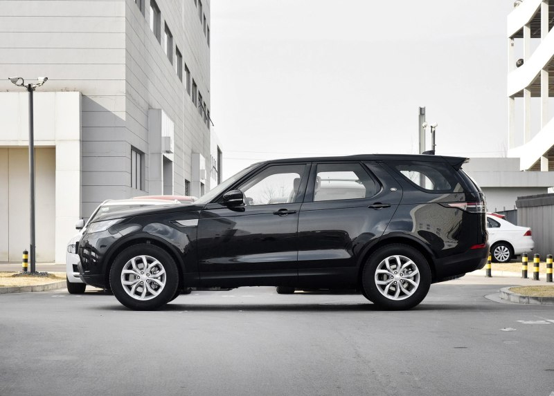 大众旗舰suv途锐几座车,硬派越野旗舰级suv全新一代途锐