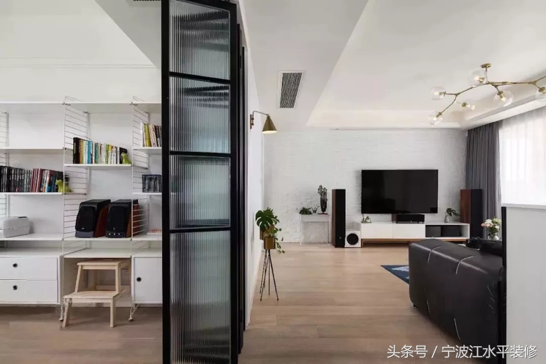 高档家用折叠门美观,折叠门适合弧形空间吗