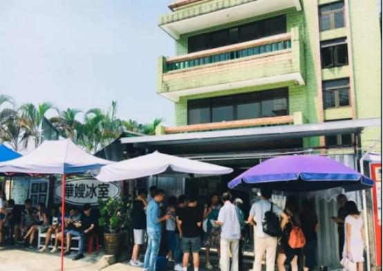 我在昆明，闺蜜在深圳，高铁开通后，我们约会香港