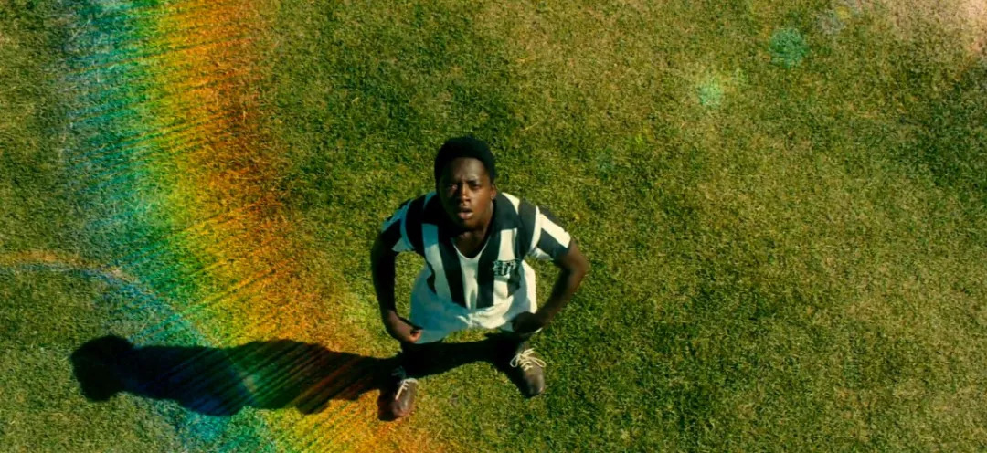 从贫民窟到亿万大亨,从穷小子开始逆袭