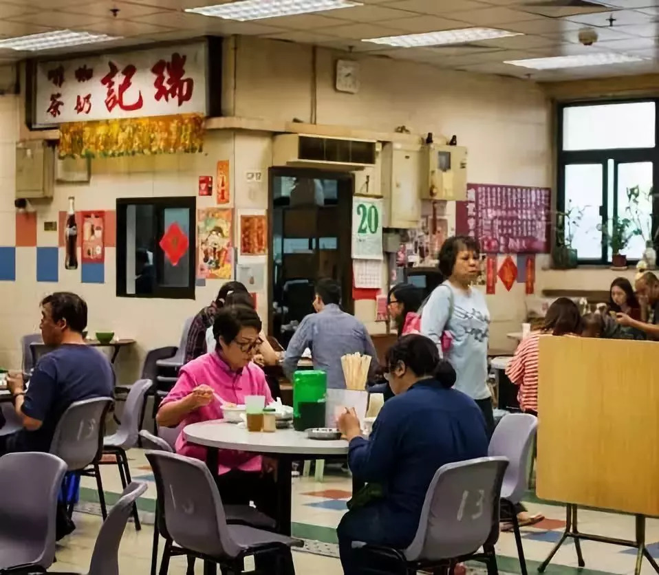海南鸡饭新加坡价格,海南鸡饭号称新加坡的国菜