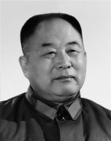 47年前的今天，*德生李**坐镇空军，处置“九一三”事件