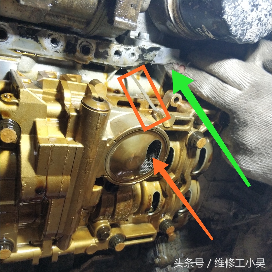 发动机油底壳磕碰了需要更换吗,宝马b48油底壳漏油要换油底壳吗