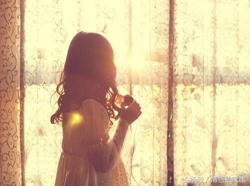 怎么聊天快速约出女孩子,怎样幽默的约女生