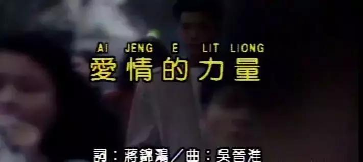 这就是爱！性感女神为小男友痴狂惨被炒鱿鱼，终于可以秀个够了？