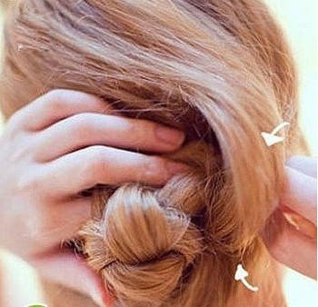 韩式慵懒盘头发的简单方法,韩式盘头发