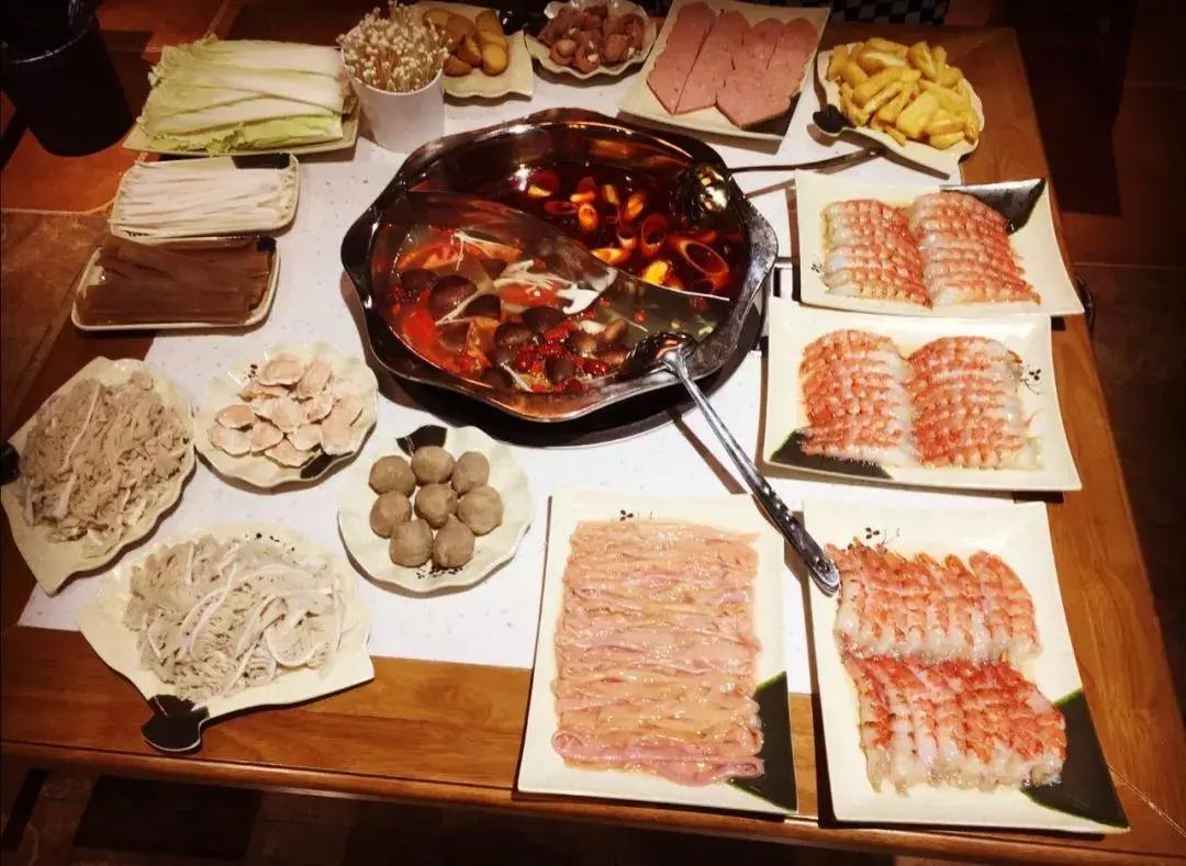 观山湖顶级餐饮,观山湖同城美食探店排行榜