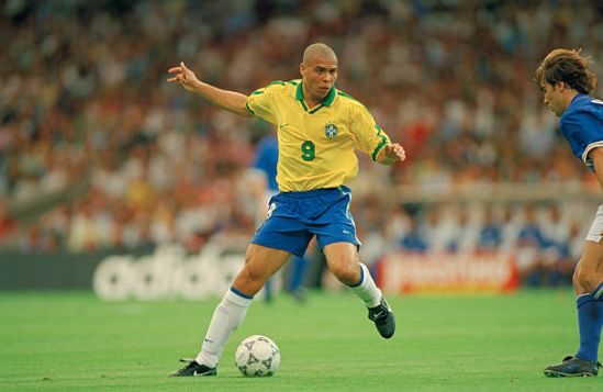 97四国邀请赛巴西对英格兰,97四国邀请赛卡洛斯
