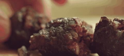 很血腥猎奇的三部纪录片,比较血腥的纪录片