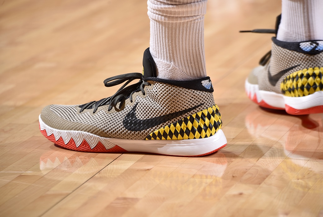 塔克球鞋上脚视频,塔克4000双球鞋