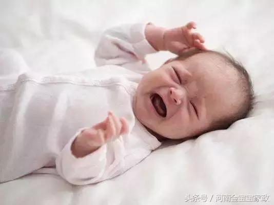 月嫂经验分享读懂宝宝哭闹的语言,小孩哭闹月嫂搞不好是什么原因