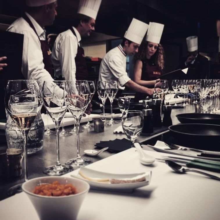 全球10所最昂贵的学校排行榜,全球最贵的贵族学校