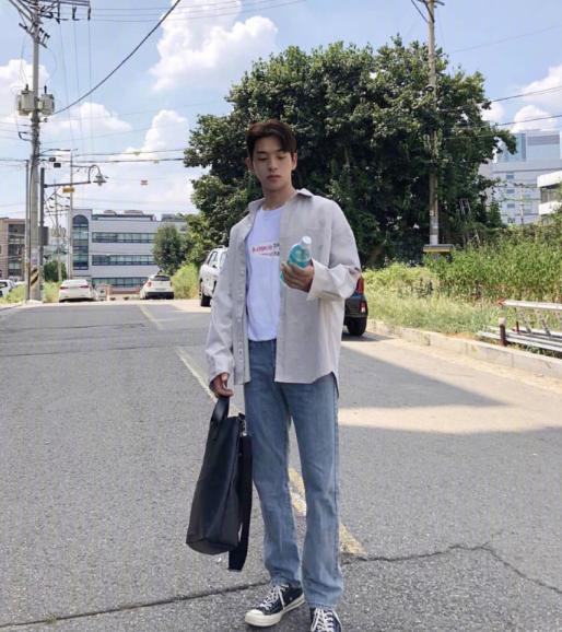 180男生秋季小奶狗穿搭推荐,奶狗风男生少年感穿搭