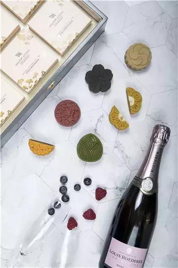 迪士尼中秋月饼礼盒推荐,中秋酒店月饼大赏