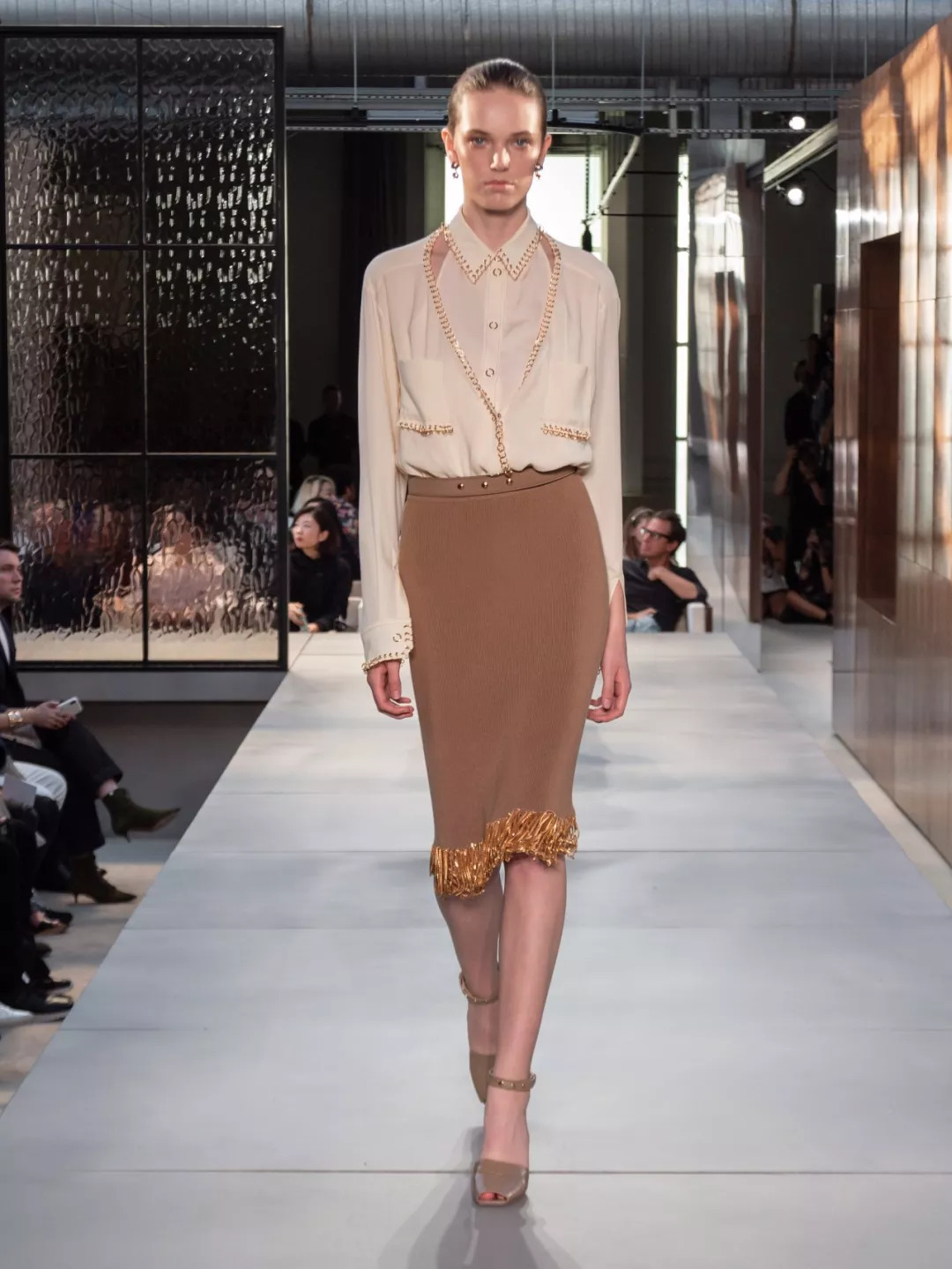 burberry新中式,burberry2024年春季新款