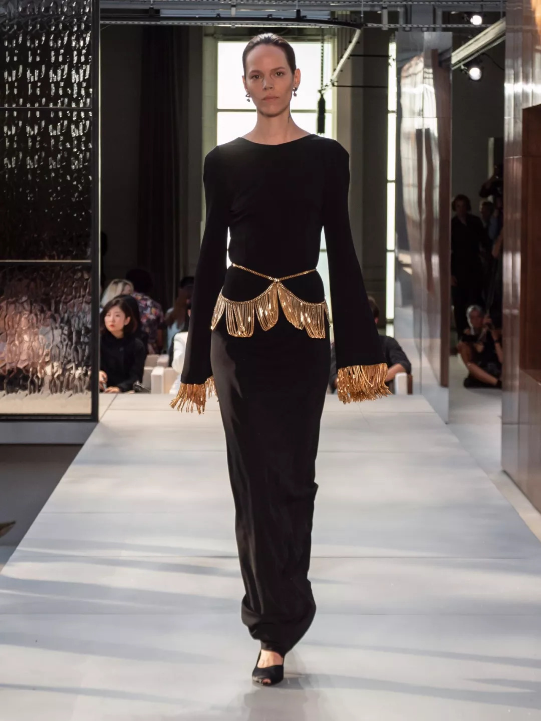 burberry现代中国新年广告,burberry新中式