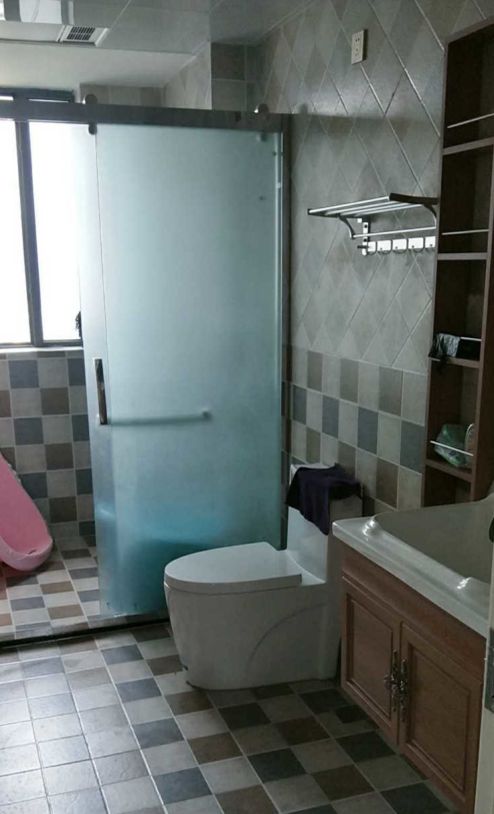 130平米客厅窗帘效果图,家居装修客厅窗帘推荐哪种