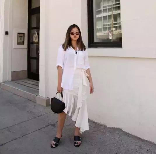 胖女孩的穿衣典范｜她又矮又胖，却因穿衣有18万关注？