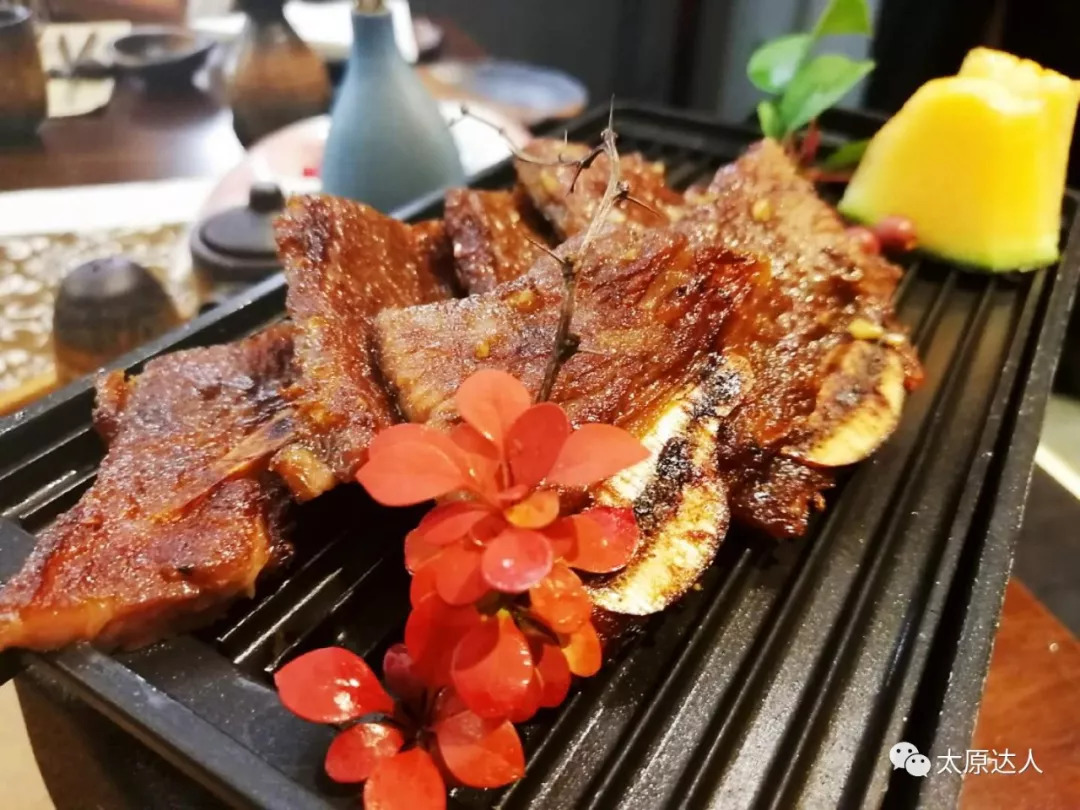 7折！开在美术馆里的大师级日料！100+种菜品无限畅吃~