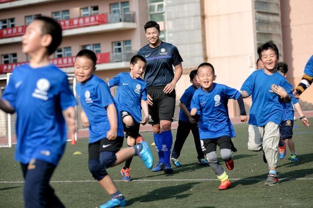 戚务生谈训练,戚务生足球