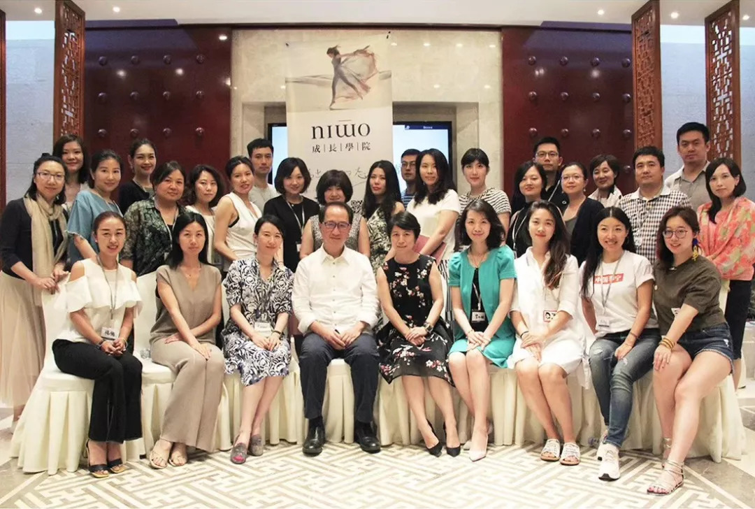 被男人宠坏的女人新名词,被男性宠坏的女人