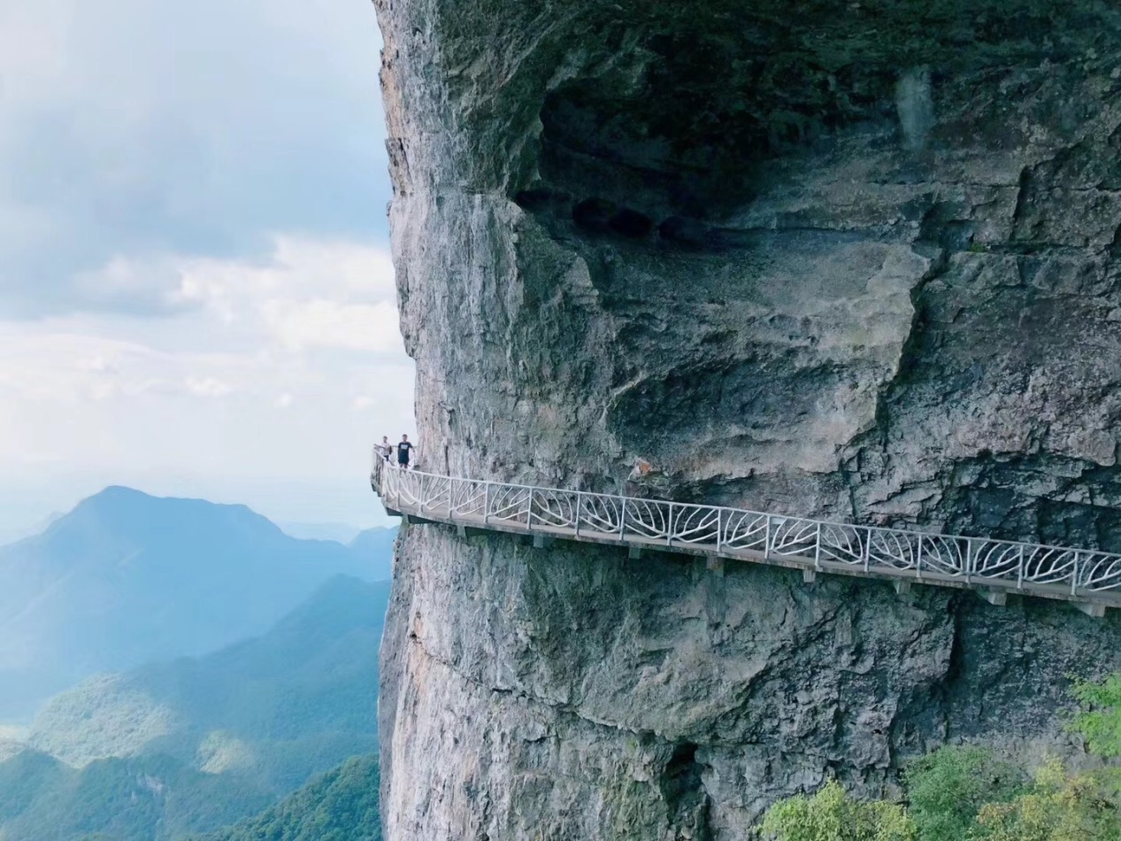 畅游肇庆星湖风景,来金佛山体验清凉夏日之旅