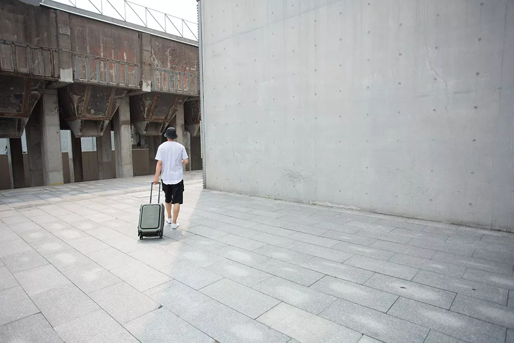 旅行箱怎么设计才能时尚,旅行箱设计排版