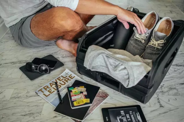 旅行箱怎么设计才能时尚,旅行箱设计排版