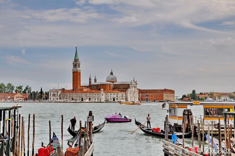 水就是路路就是水威尼斯的“马路”和著名的叹息桥