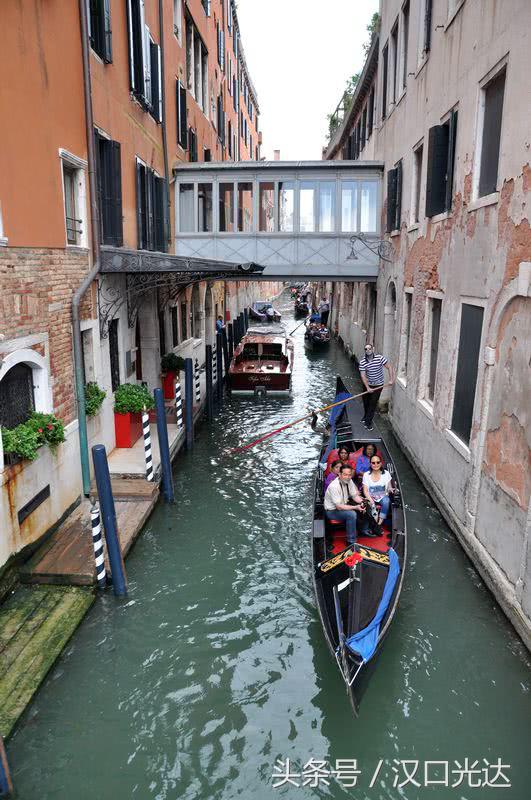 水就是路路就是水威尼斯的“马路”和著名的叹息桥