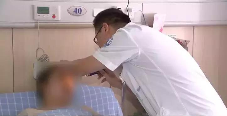 父女两人双双被刑拘,父子与母女双双相亲