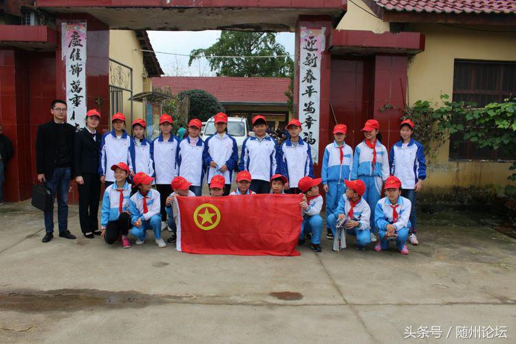 生态教育促成长浓墨重彩绘华章——记阔步前进中的洪山镇中心学校