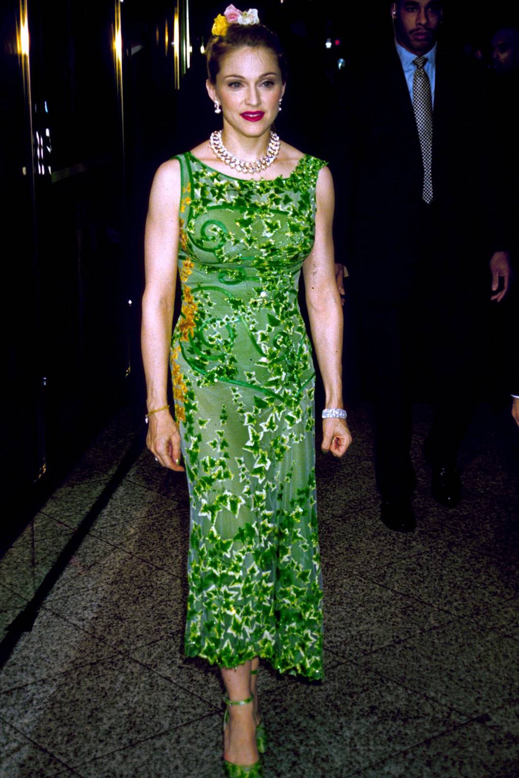 麦当娜年轻惊艳的视频,麦当娜年轻最火的图片