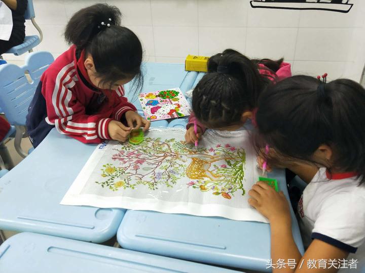 名校之路——聚焦郑州航空港区实验小学南校区异彩纷呈的校本课程
