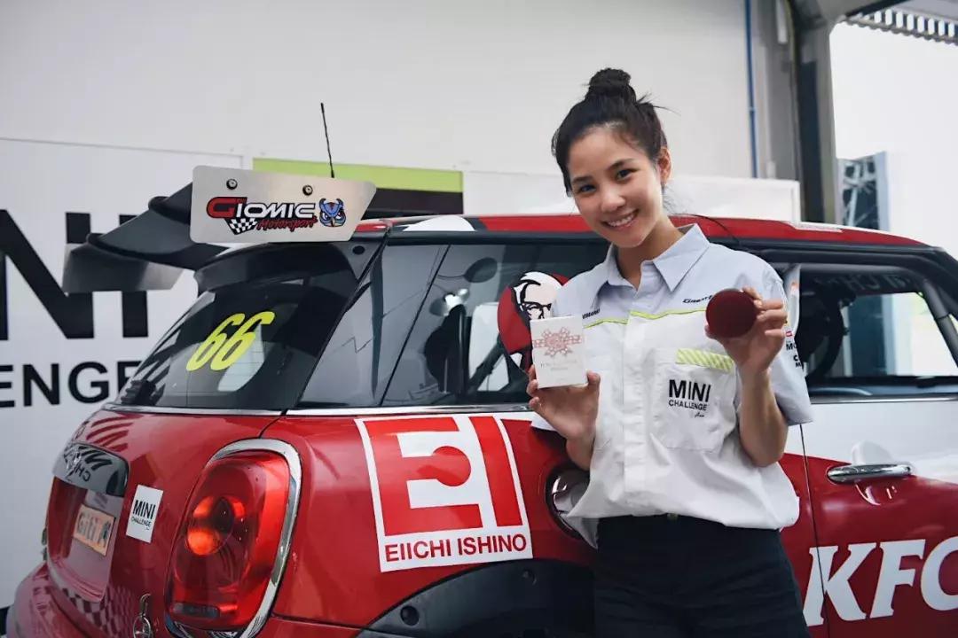 最美赛车女车手,最美女赛车手