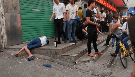 穷就是穷，穿越也翻不了身！