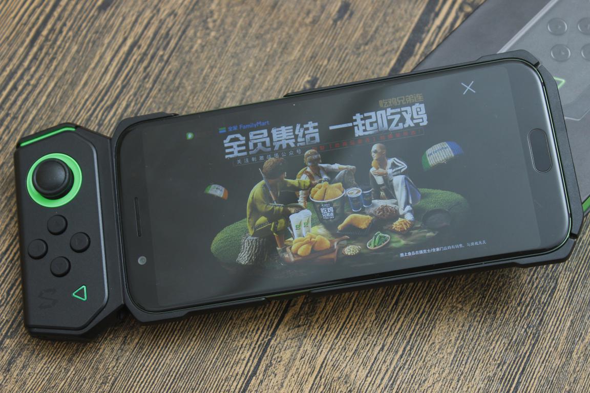 黑鲨手柄如何玩崩坏三,黑鲨能玩vivo服的崩坏三吗