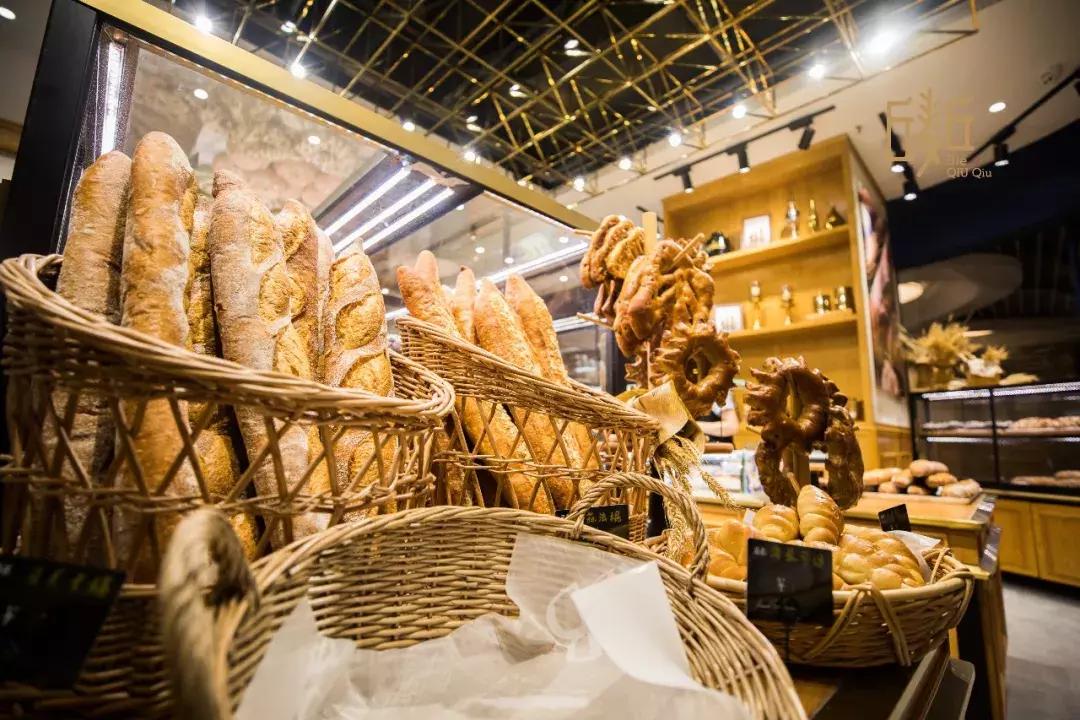 丘麦丘法式生活餐厅入驻磐基名品中心，开启浪漫法式生活的一天