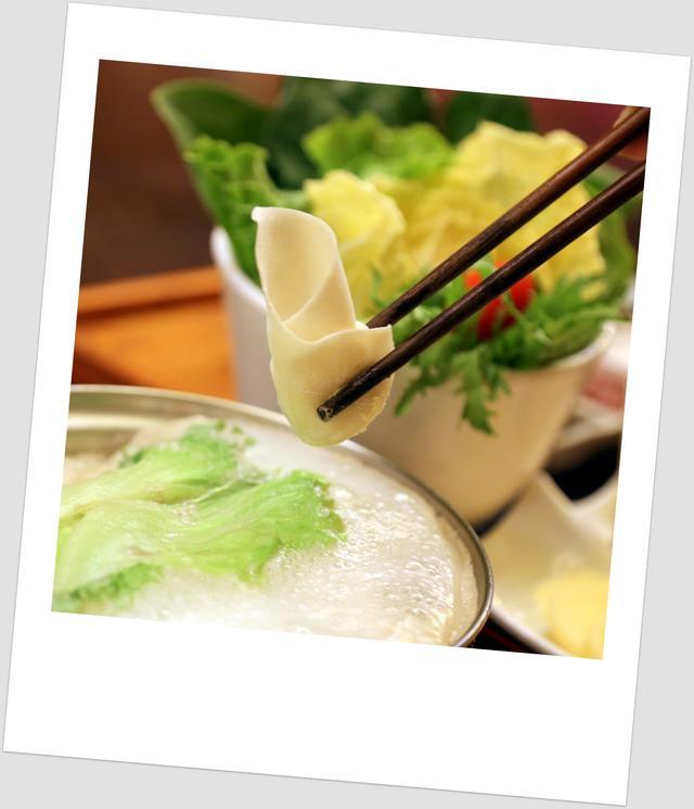 天冷吃驴肉火锅有多过瘾,驴肉火锅适合涮什么菜