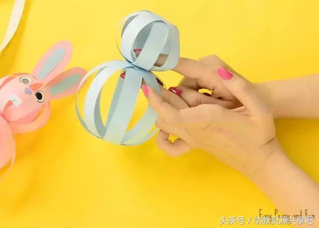 用彩色纸条制作手工卡纸,超简单卡纸手工特别好看