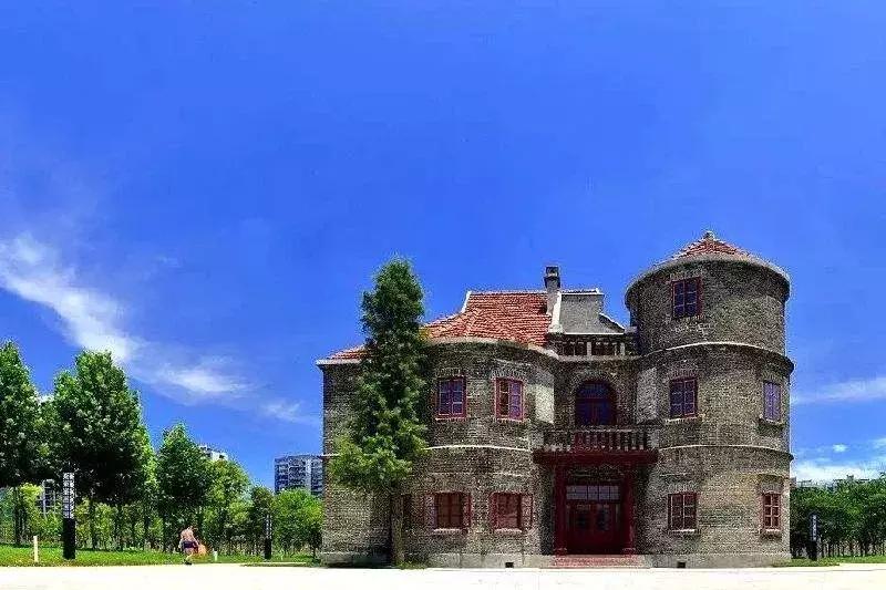 混在武穴——在县城的生存法则｜令无数武穴人深思的文章……