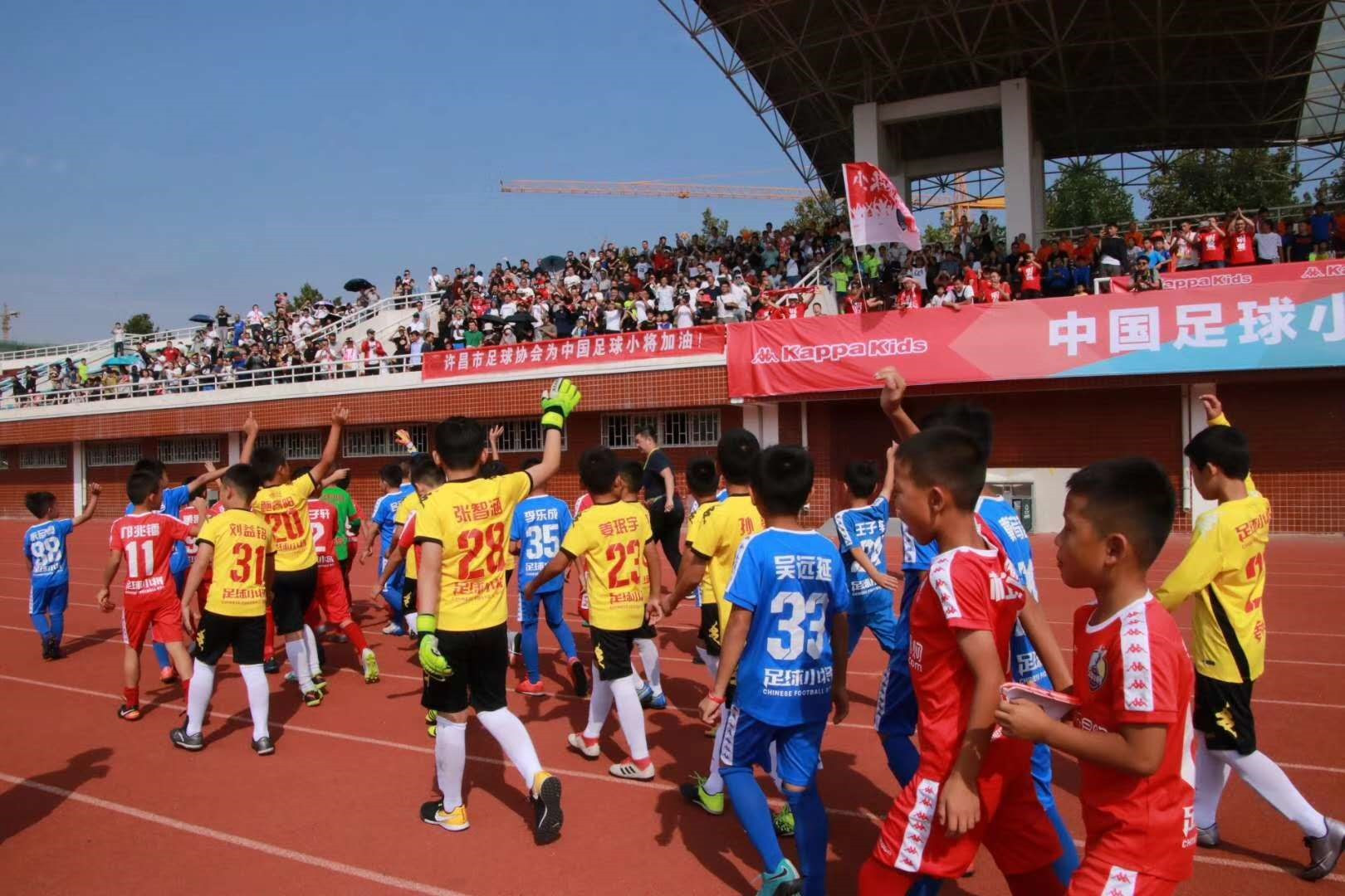 中国足球小将感谢遇见,当中国体育健儿遇见日本队