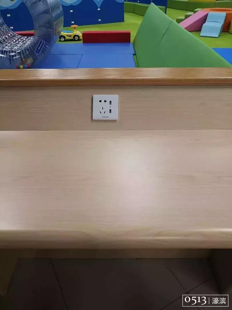 南通室内蹦床主题游乐场,南通成人游乐场