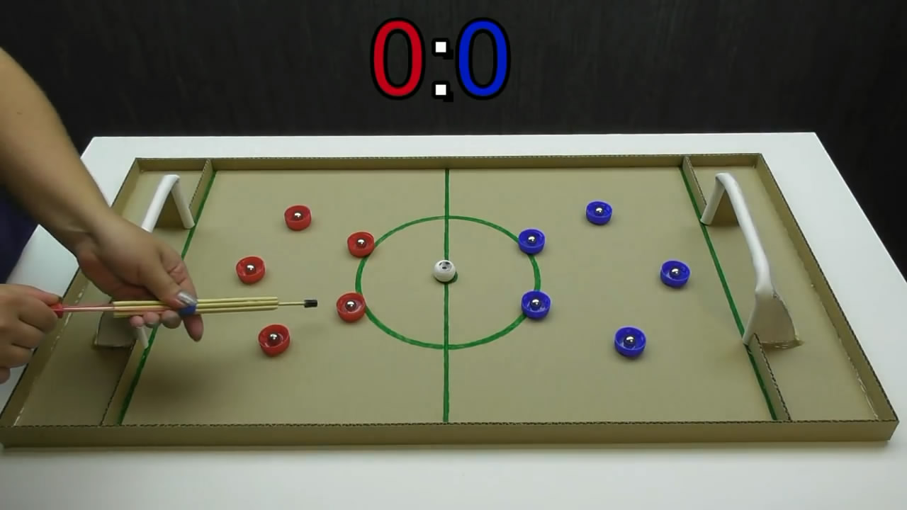怎么做足球桌面游戏,足球游戏机手工简单易学