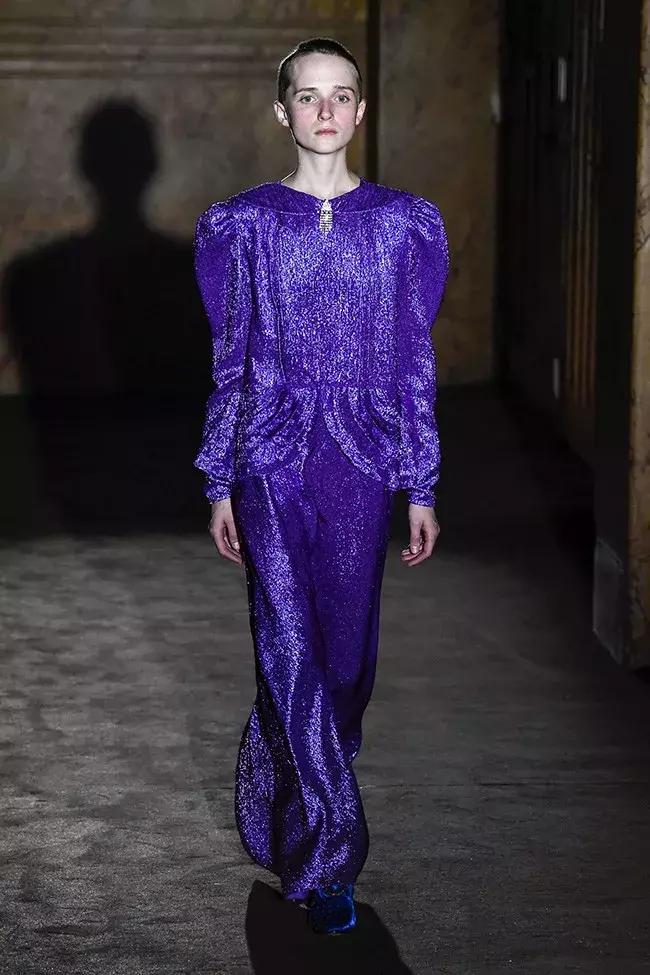 gucci最近为啥这么火,gucci怎么可以不排队