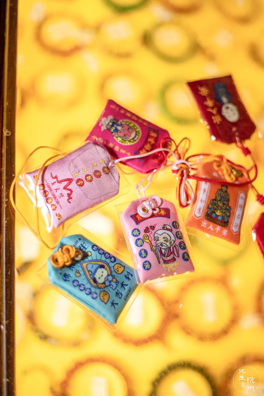 “加工资、保姻缘”！杭州这家不务正业的寺庙，竟让佛……