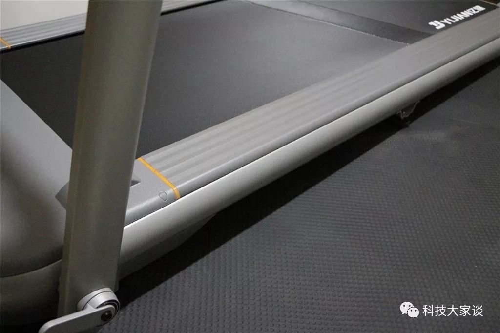 亿健智能跑步机m1测评,亿健精灵air跑步机怎么调节坡度