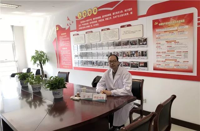 肩峰下撞击综合征影像表现,肩峰撞击综合征推拿治疗